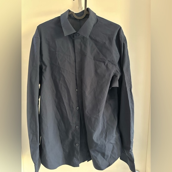 Lululemon men’s dress shirt - Picture 1 of 2